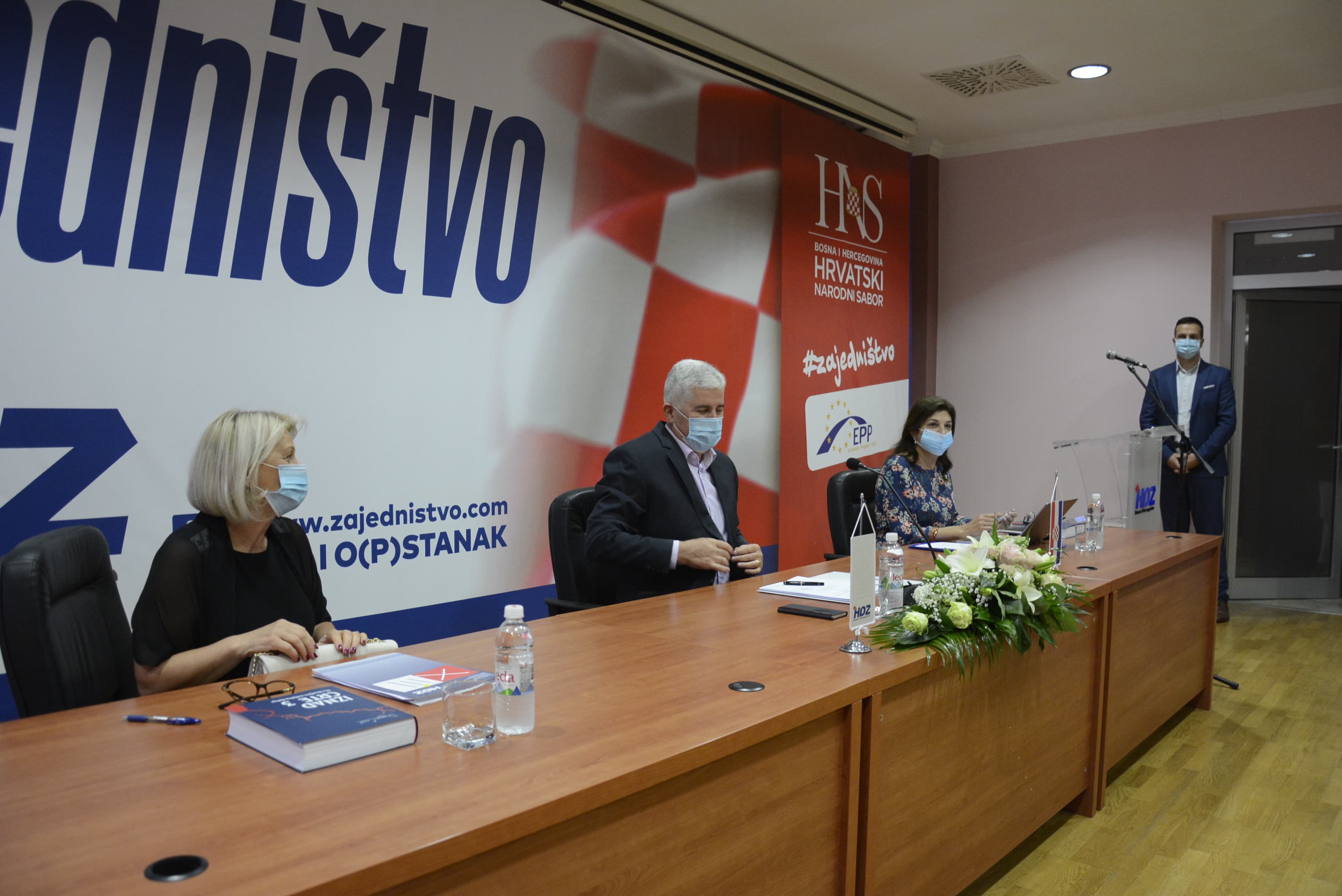 U Mostaru počela sjednica Predsjedništva HDZ-a