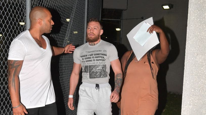 Mekgregor mladoj ženi pokazivao genitalije, policija mu upala na jahtu