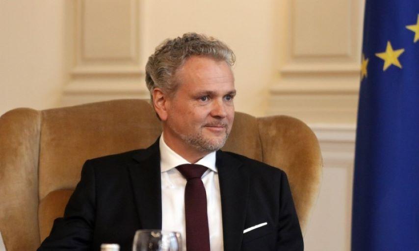 Satler uručuje medicinsku opremu vrijednosti 900.000 eura