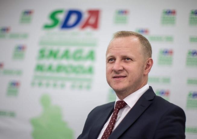 Duvnjak: Osigurati besplatne vakcine protiv sezonske gripe