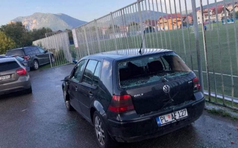 Nemile scene na utakmici Jezero - Budućnost: "Turci, pokidat ćemo vam glave"