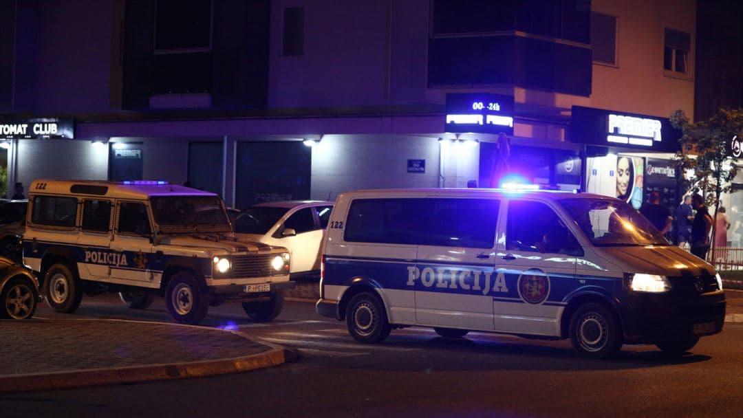 Teška nesreća na putu Podgorica – Cetinje: Poginula djevojka, dvoje povrijeđenih
