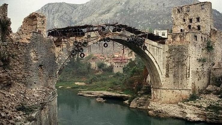 Stari se stropoštao u hladnu Neretvu - Avaz
