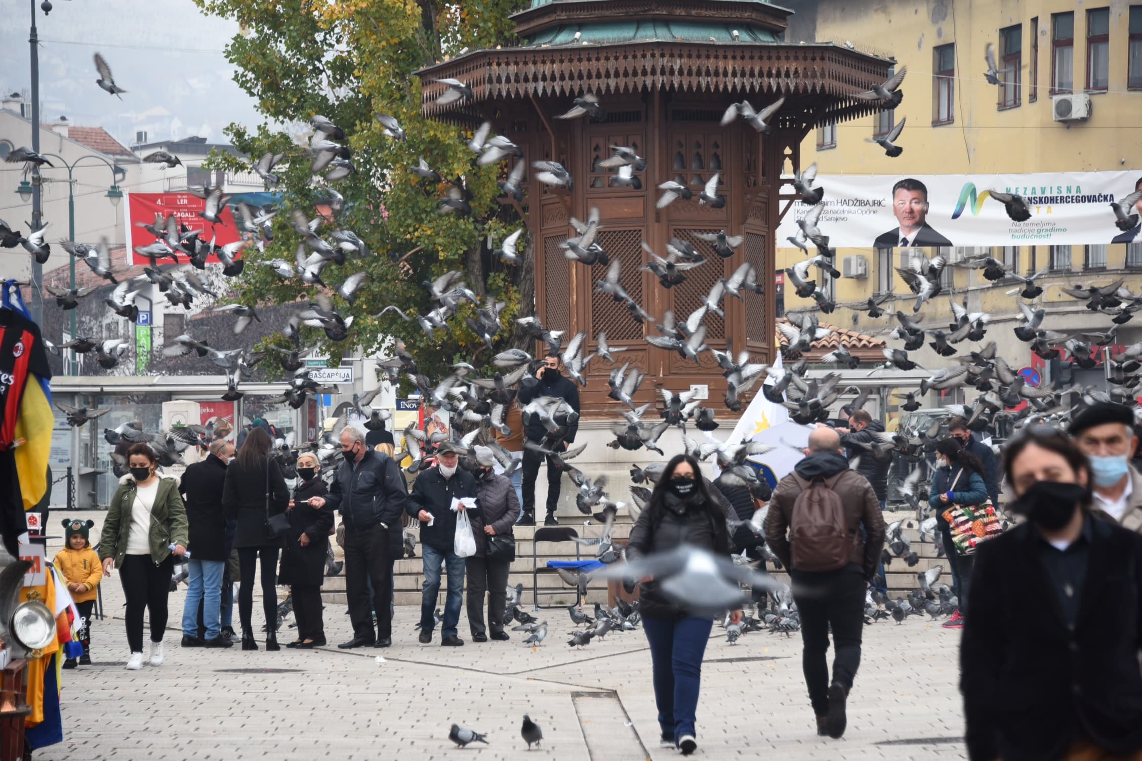 Prijavljeno 924 novozaraženih i 51 smrtni slučaj