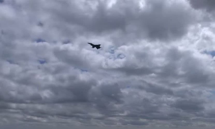 Srušio se američki vojni avion, u toku potraga za pilotom