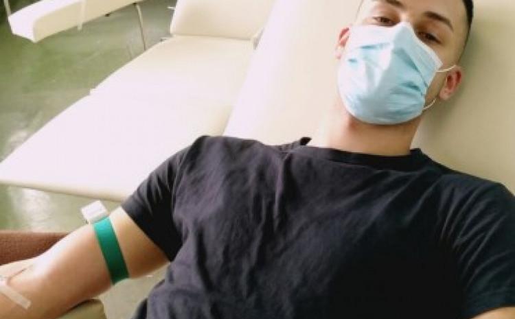 A voluntary blood donation campaign was held at the General Hospital