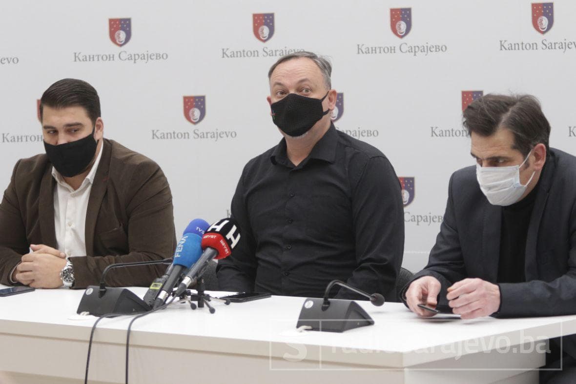 SDA o potezima nove većine u KS: Ovo je očit mobing, kriminalne radnje