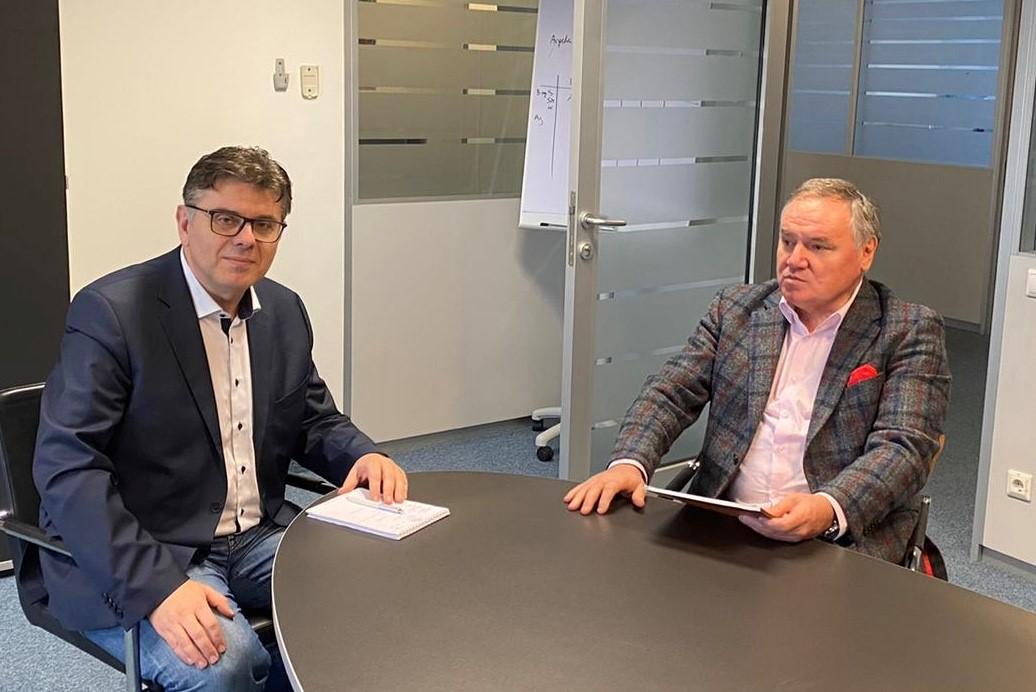 Ambasador kozarić u posjeti "Adriatic Group" - Avaz