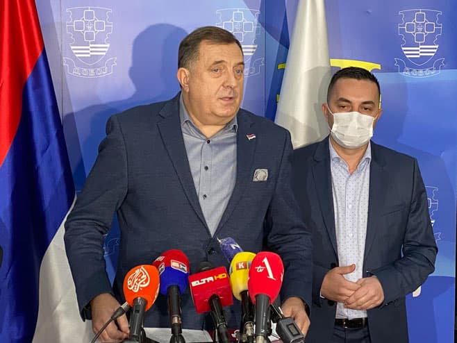 Dodik: Odluka CIK-a sramotna, SNSD će početi aktivnosti da bojkotuje izbore 2022.