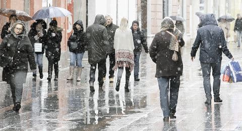 U nizinama kiša, a u višim područjima i na planinama snijeg - Avaz