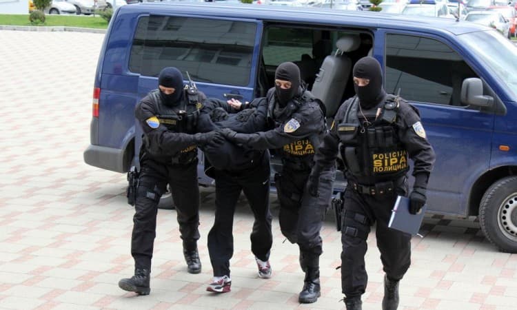 SIPA hapsi službenike UIO BiH, pretresi na šest lokacija