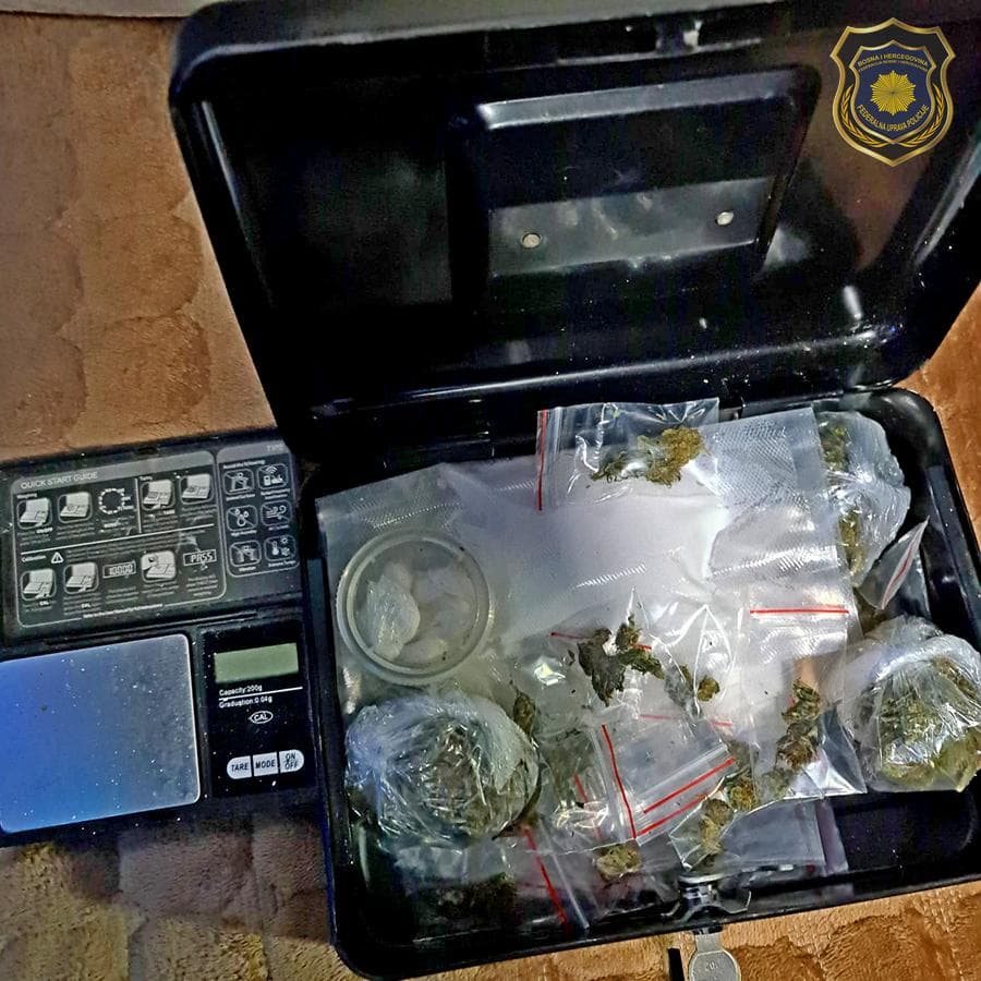 Inspektori Federalne uprave policije u Vogošći uhapsili dilera