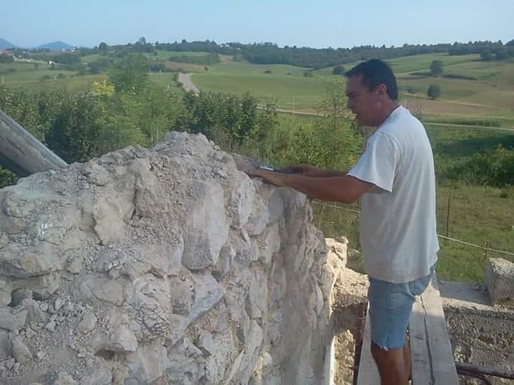 Mesud Keranović iz Cazina odlučio da obnovi davno srušenu crkvu