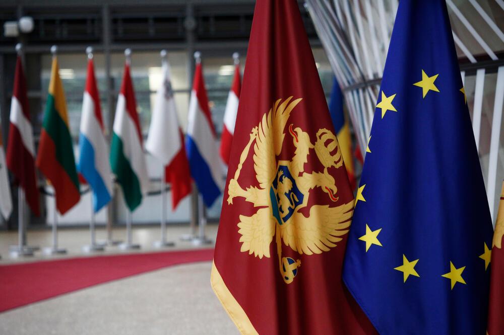Borelj i Varhelji: EU će nastaviti podržavati Zapadni Balkan u borbi sa pandemijom