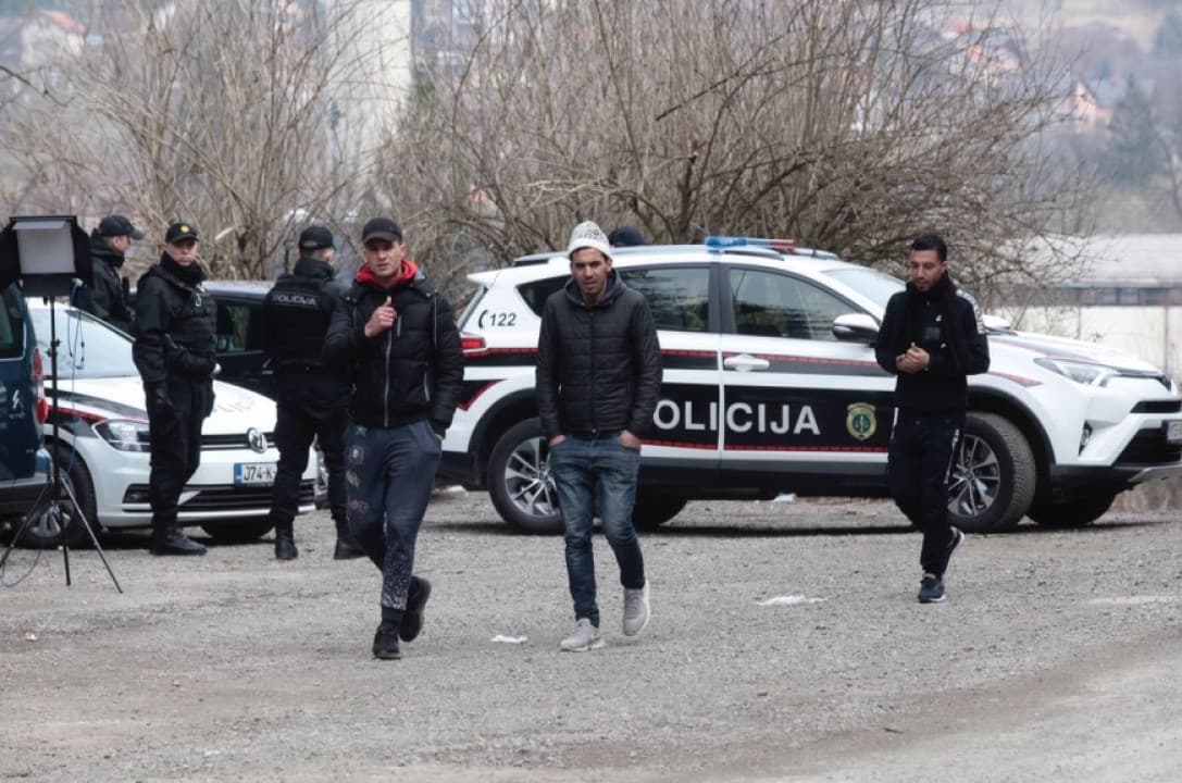 Maloljetni migrant iz Afganistana uhapšen zbog pljačke Pakistanaca