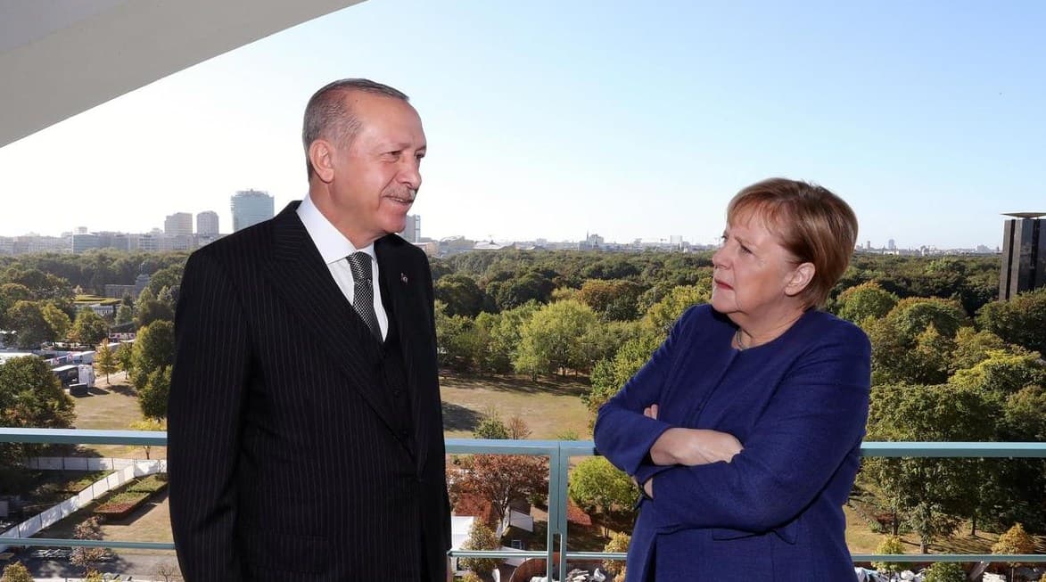 Erdoan s Merkel o Siriji i vakcinama