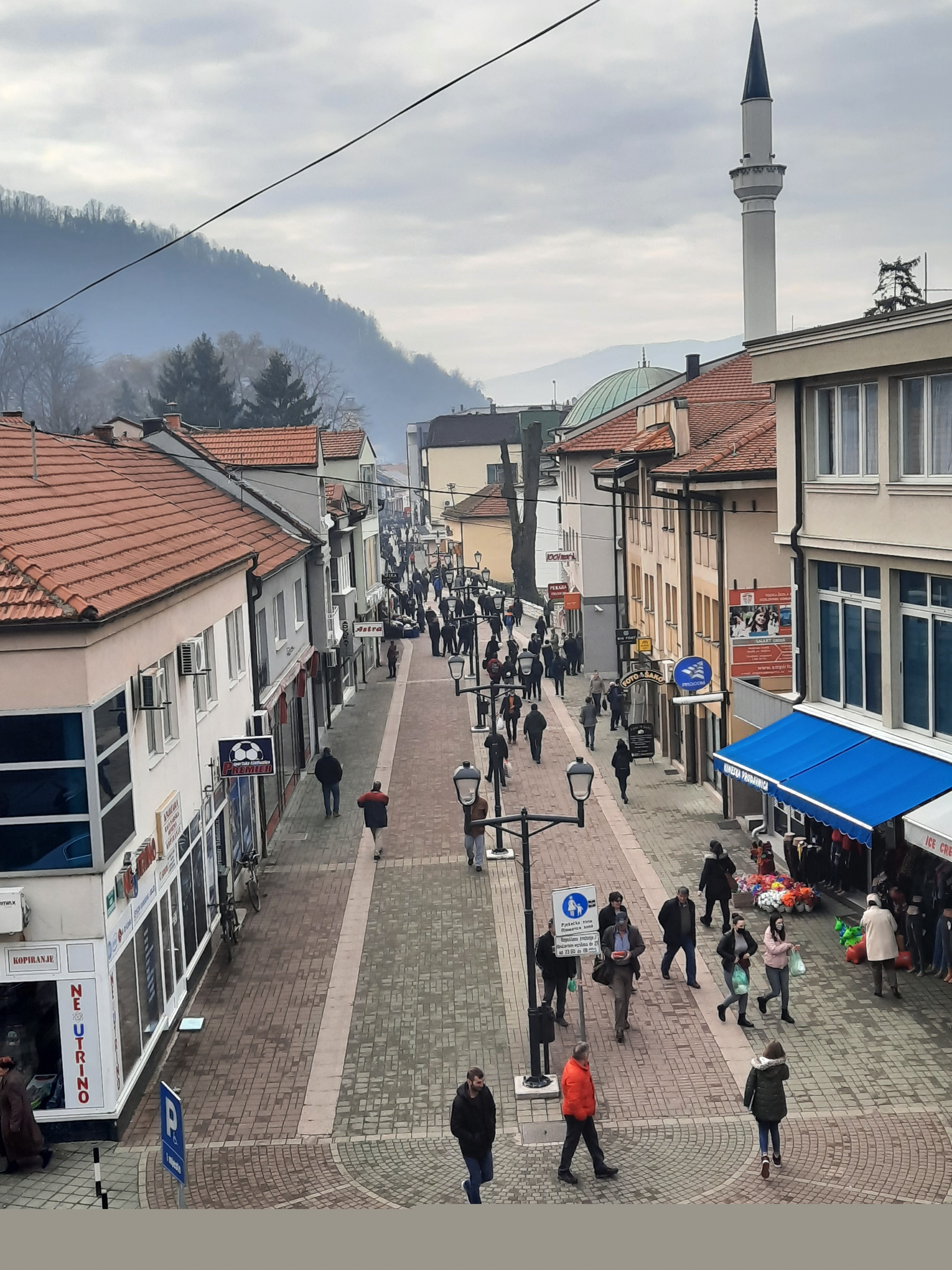 Ovaj bh. grad vode žene