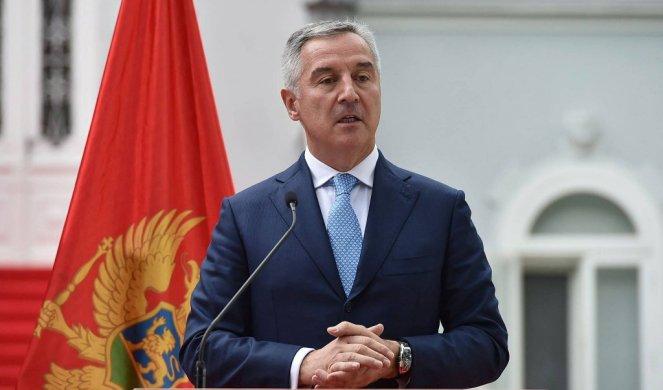 Đukanović poziva Vladu da zatvori granice: Podaci su alarmantni
