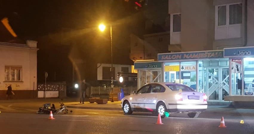 U sudaru s Passatom povrijeđen motociklista