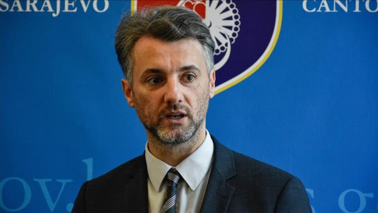 Četvorka na kisiku