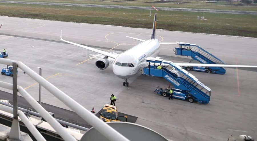 Avion sa doniranim vakcinama iz Turske bi danas konačno trebao stići u BiH