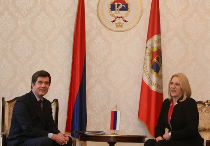 Cvijanović razgovarala s ambasadorom Nelsonom o masovnoj vakcinaciji