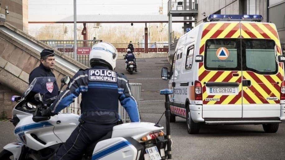 France opens probe into secret parties amid pandemic