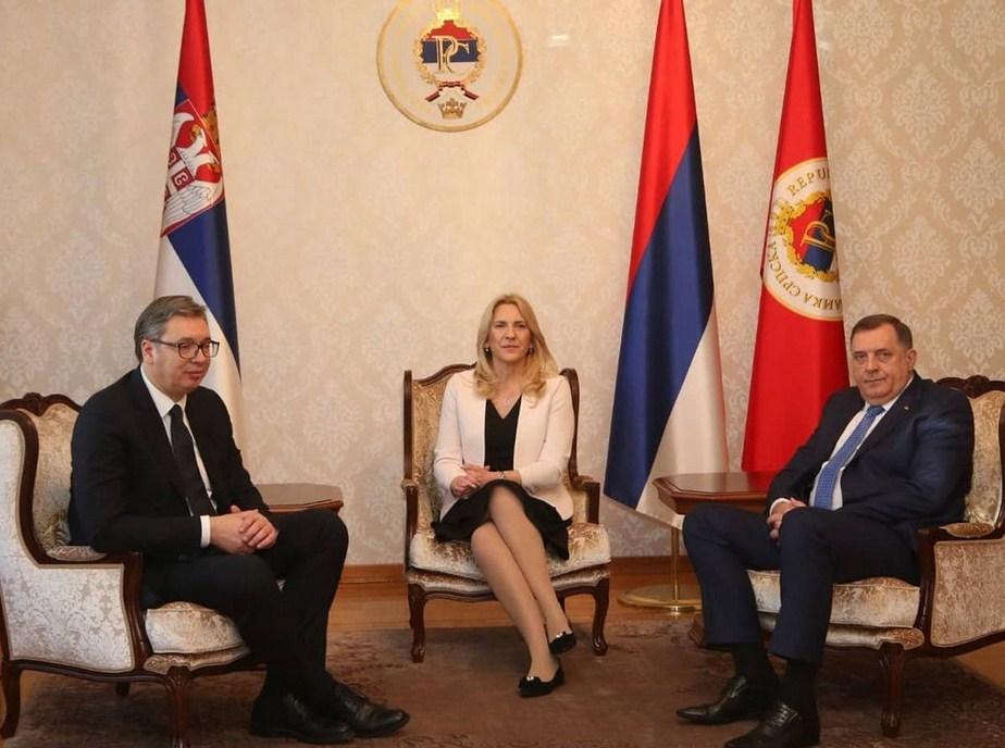 Banja Luka: Završen sastanak Vučića, Dodika i Cvijanović