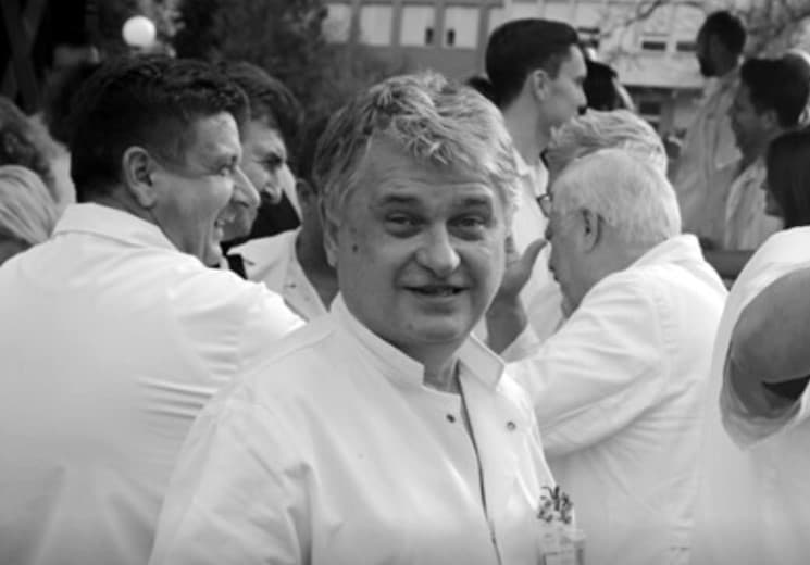 Anesteziolog iz Tuzle preminuo od posljedica koronavirusa