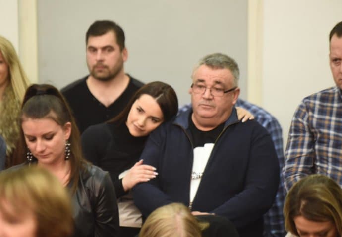 Arijana Memić, sestra ubijenog Dženana: Ti si moj oslonac i moja zaštita od ovog surovog svijeta