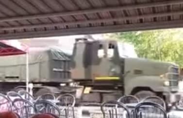 Američka vojna vozila krstare Republikom Srpskom, sve snimio Nebojša Vukanović