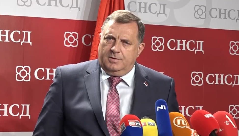 Dodik: Mladića posmatram kao vojnika a ne kao ratnog zločinca