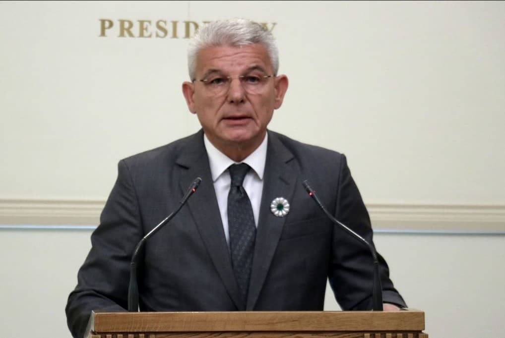 Džaferović: Mladić će se pamtiti samo kao ratni zločinac i ništa više