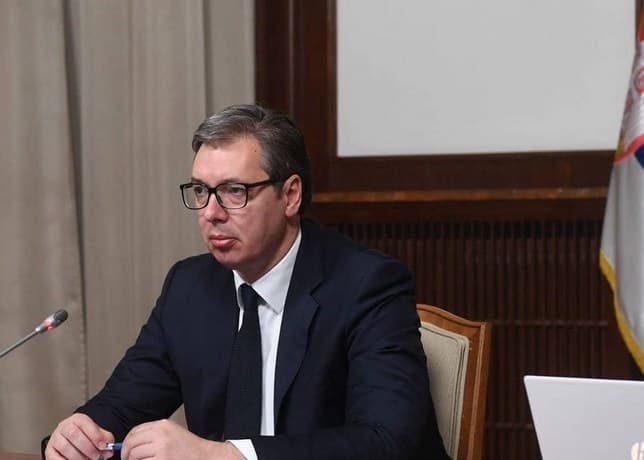 Vučić: Srbi, glavu gore, nije osuđena ni Srbija ni srpski narod