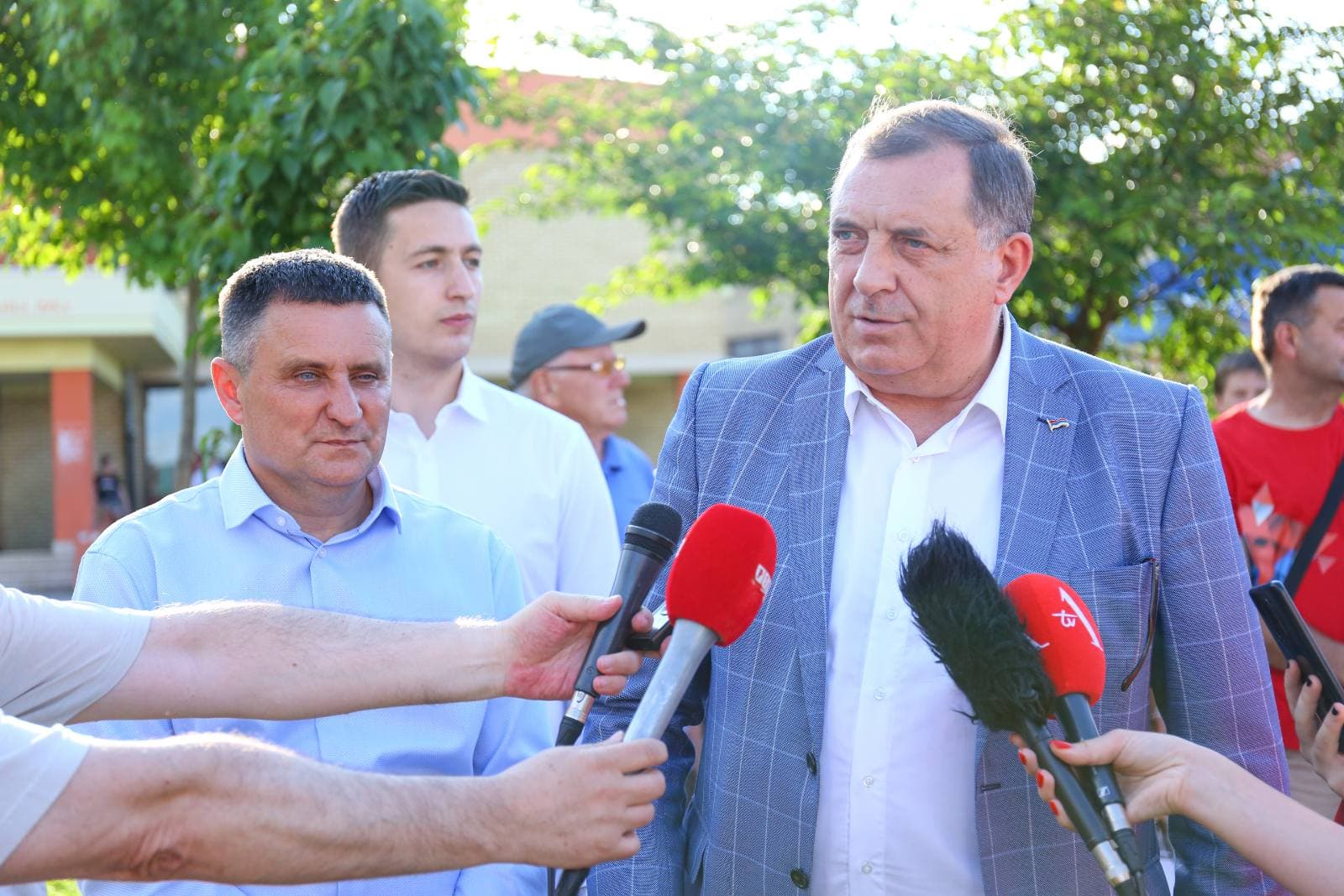 Unutarstranački izbori u banjalučkom SNSD-u naredna tri mjeseca
