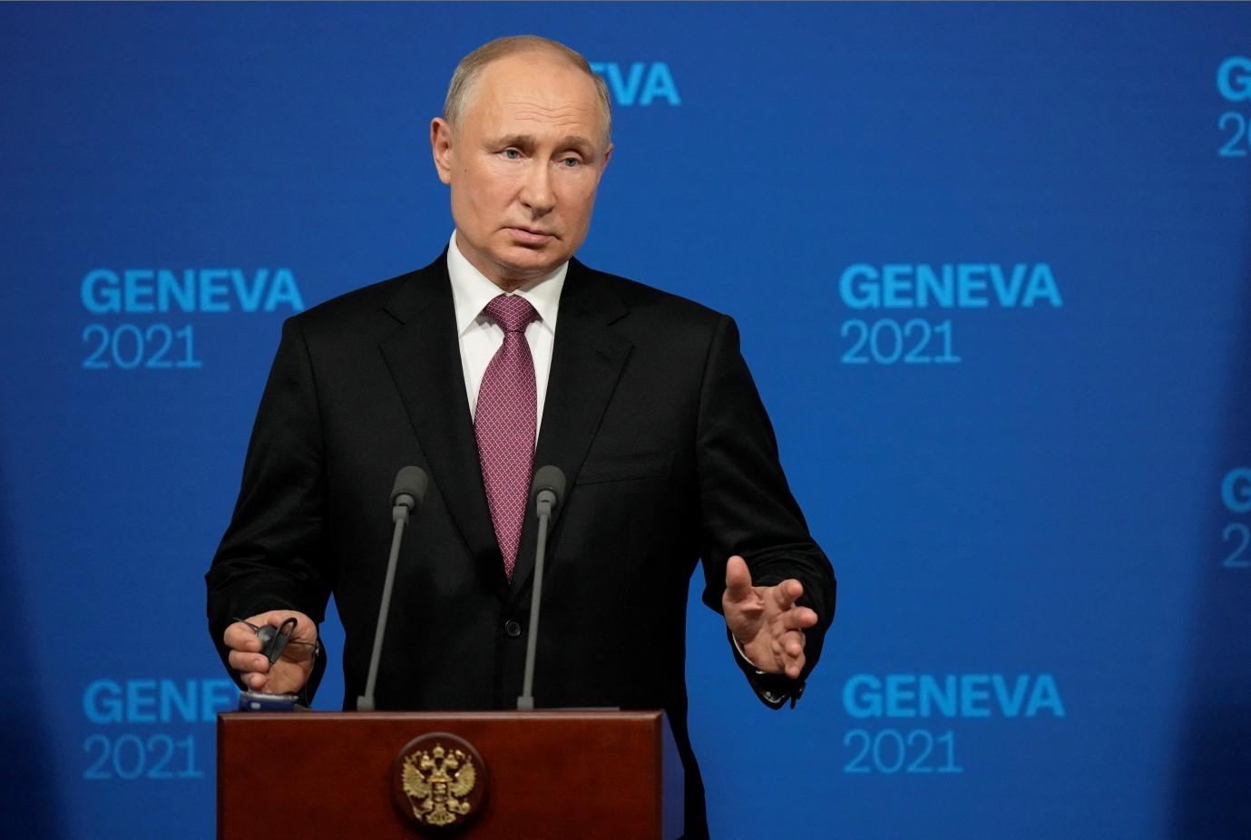 Putin sastanak s Bajdenom ocijenio konstruktivnim i bez neprijateljskih tonova, govorio i o Navaljnom