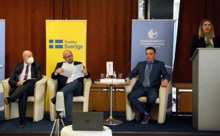 Transparency International u borbi za zaštitu od odmazde prema osobama koje prijavljuju korupciju