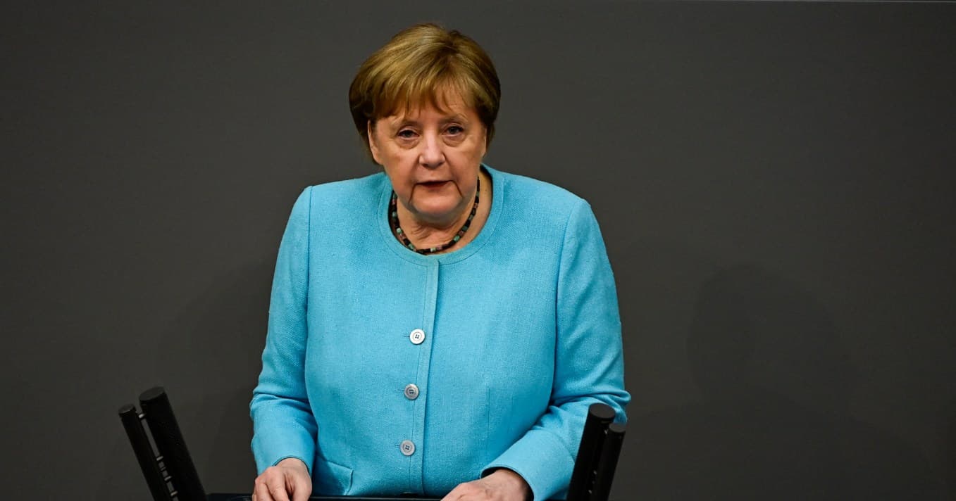 Merkel: Zbog Balkana i istočnog susjedstva tražiti direktan kontakt s Putinom