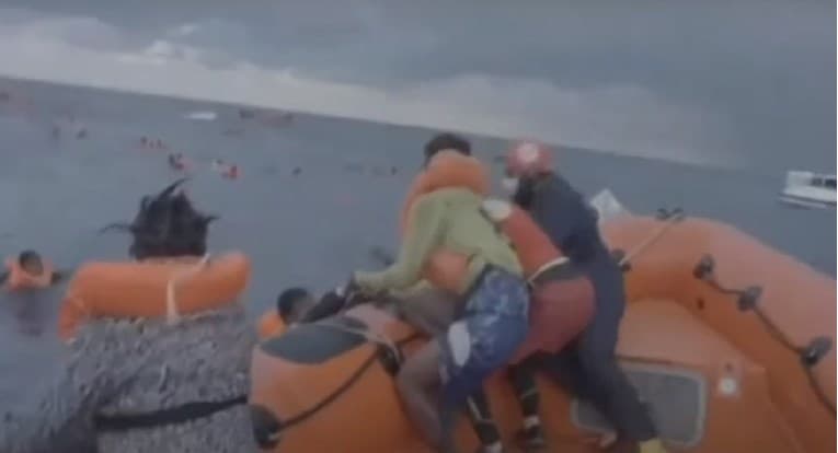 U prevrtanju broda kod Jemena poginulo 300 migranata