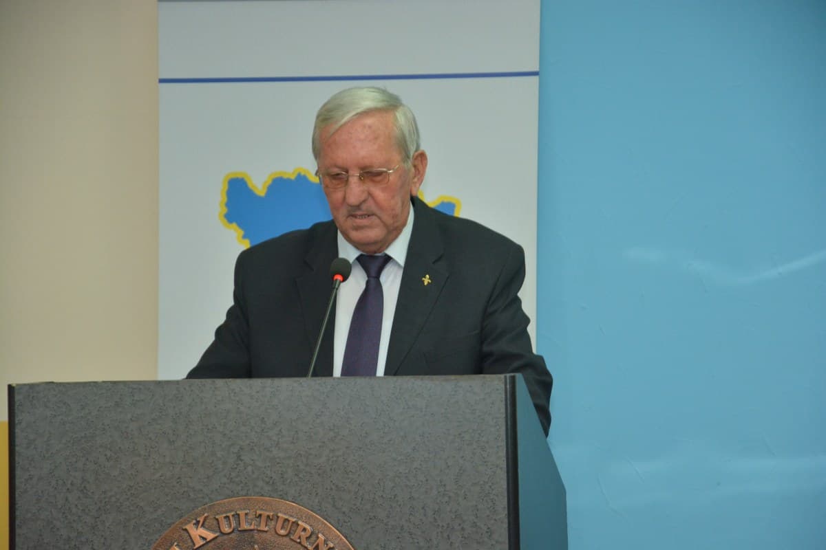 Nakon duže bolesti preminuo "Zlatni ljiljan", general Hazim Šadić