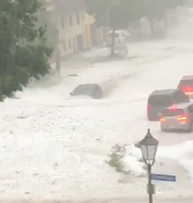 Evropu pogodila jaka oluja, najteža situacija u Njemačkoj