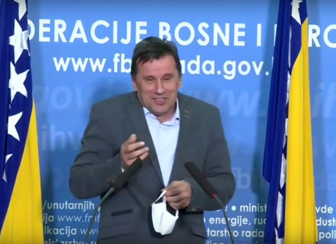 Nova hit izjava Fadila Novalića: Najprije trebamo imati vakcine da bismo radili kampanju za vakcinaciju