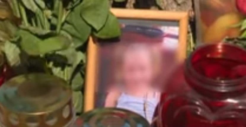 Migranti djevojčicu natjerali da proguta 11 tableta ekstazija, srce joj stalo tokom silovanja