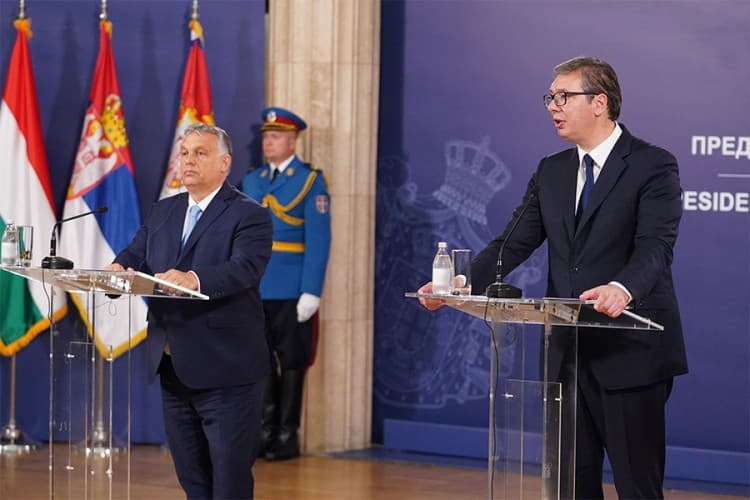 Vučić poručio Orbanu: Malo ko hrabro zbog Srbije trpi kritike kao Vi