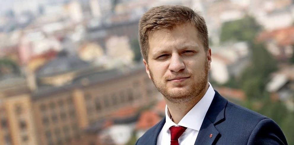 Irfan Čengić kritikovao Dritana Abazovića: On je izabrao negatore genocida za svoje partnere