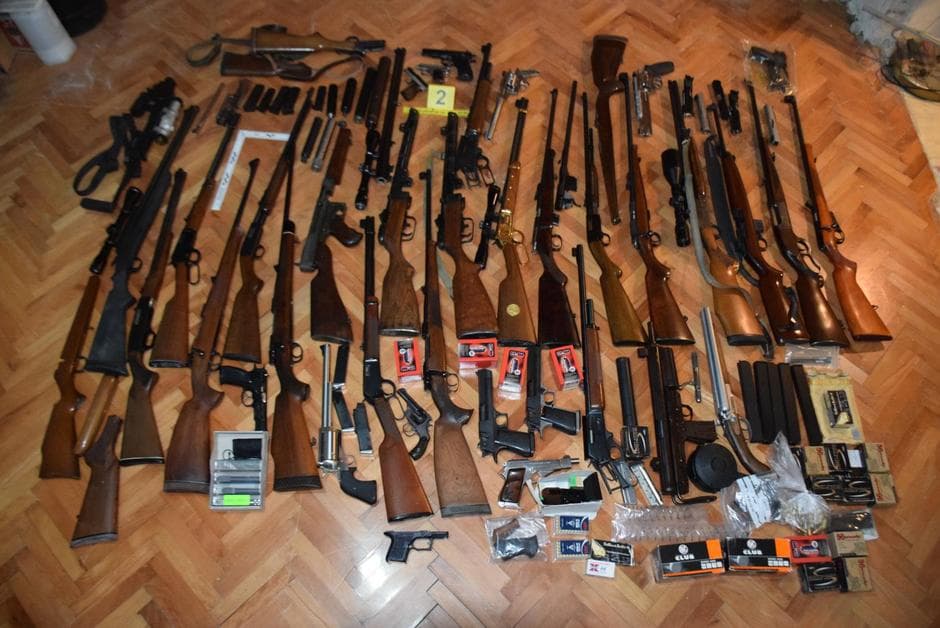 Bosanci i Hercegovci su 13. najnaoružanija nacija u svijetu