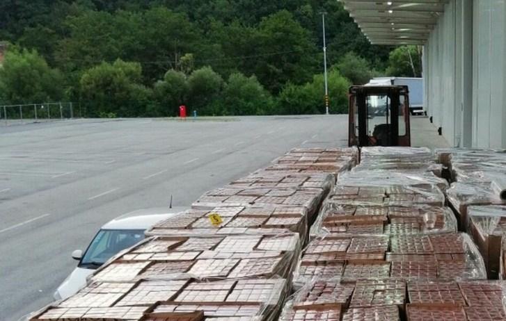 Državljanin BiH uhapšen zbog šverca cigareta "ukradenih" iz Slobodne carinske zone