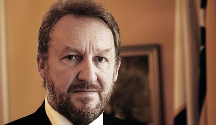 Izetbegović čestitao Incku: Skinuo je hipoteku genocida sa vrata časnijem dijelu srpskog naroda