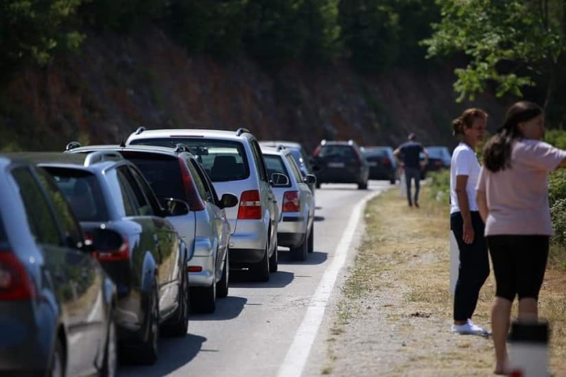 Stanje na putevima: Zbog auto trke obustava saobraćaja na putu Vlasenica – Han Pijesak