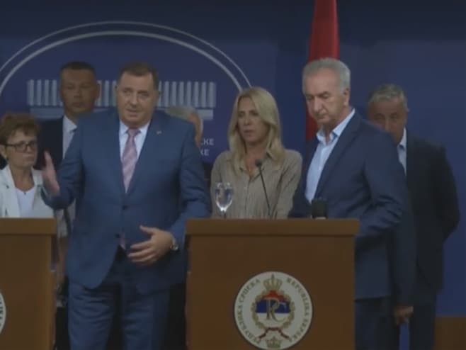 Srpski predstavnici kreću u bojkot, neće učestvovati u radu institucija BiH